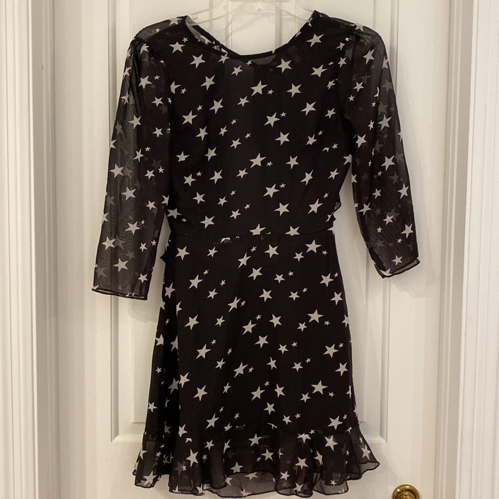 Nasty Gal Open Back Mini B&W Walk Of Fame Star Dress, sheer sleeve, ruffled NEW - Picture 4 of 14